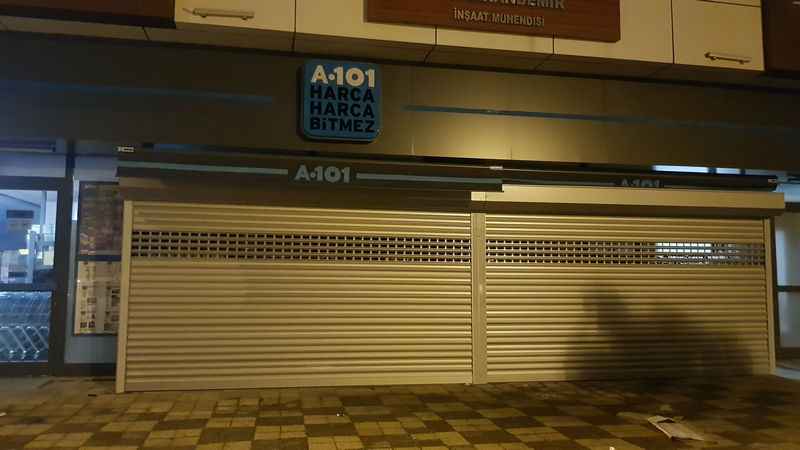 Şile A101 Market Alüminyum Gözlü Kepenk 4