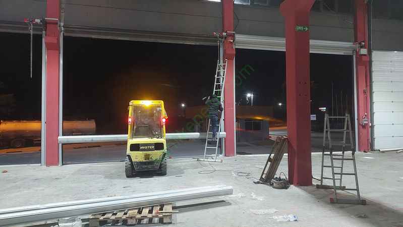 Tuzla Kargo Deposu Galvaniz Kepenk Montajı 1