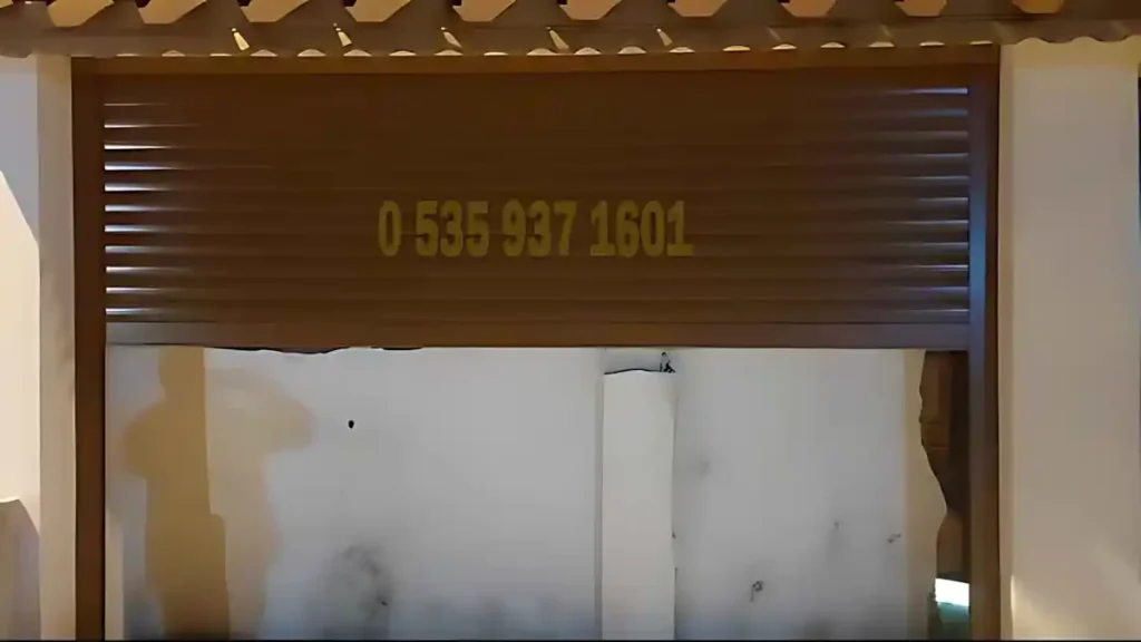 Beykoz Kepenk Montajı: Villa Garajına Özel Renk Otomatik Kepenk Uygulaması 7 Beykoz Kepenk Montajı Beykoz otomatik kepenk motor sistemi montaj