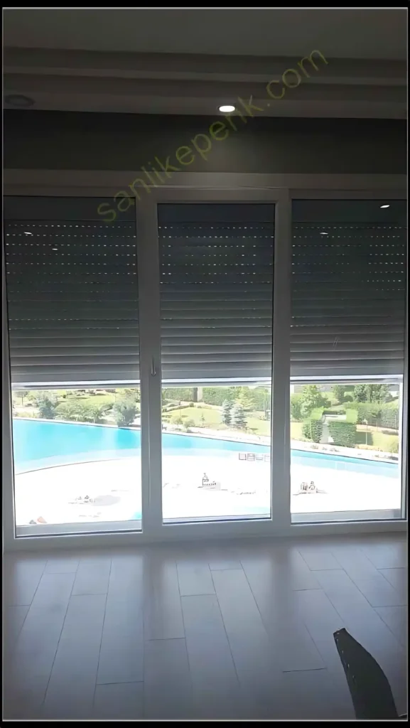 Çekmeköy Panjur Montajı: Avrupa Konutları'nda Sıfır Panjur Sistemi Kurulumu 18 Profesyonel panjur montajı çalışması Çekmeköy Halkalı