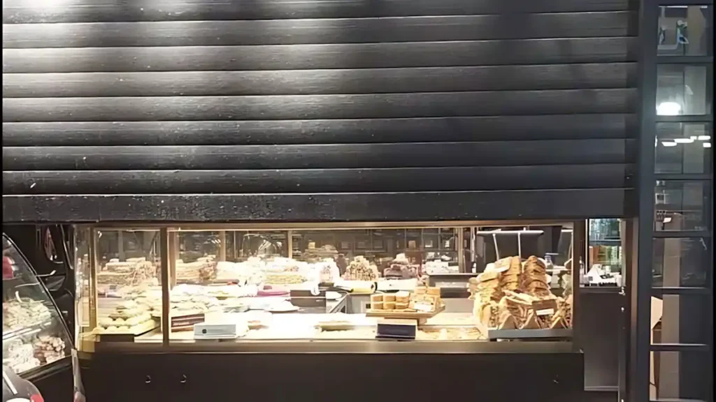 Fatih Otomatik Kepenk Montajı 6 Acemoğlu Bakla Projesi teslimat ve test. Fatih Otomatik Kepenk