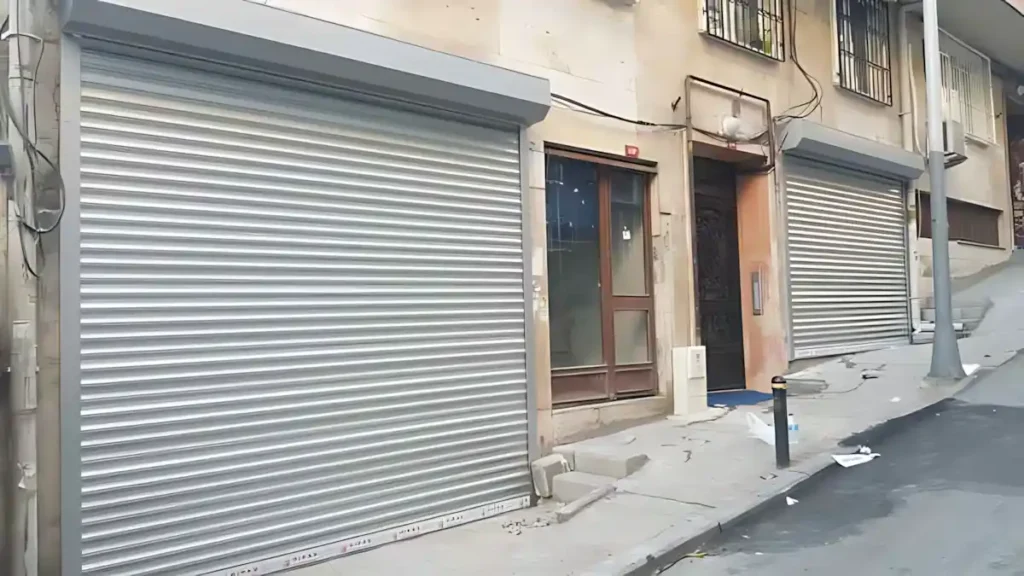 Fatih Çelik Poliüretanlı Kepenk Montajı 7 Fatih Çelik Kepenk. Çelik poliüretanlı kepenk sistemleri