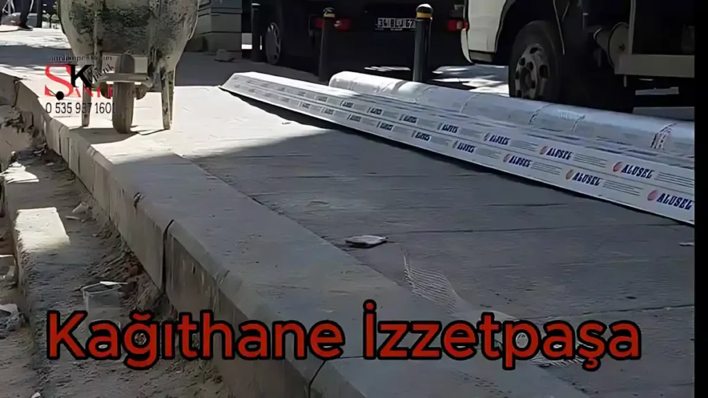 Kağıthane İzzetpaşa Zemin Kat Otomatik Kepenk Montajı Projesi 2 İzzetpaşa otomatik kepenk montajı. İzzetpaşa antrasit gri kepenk