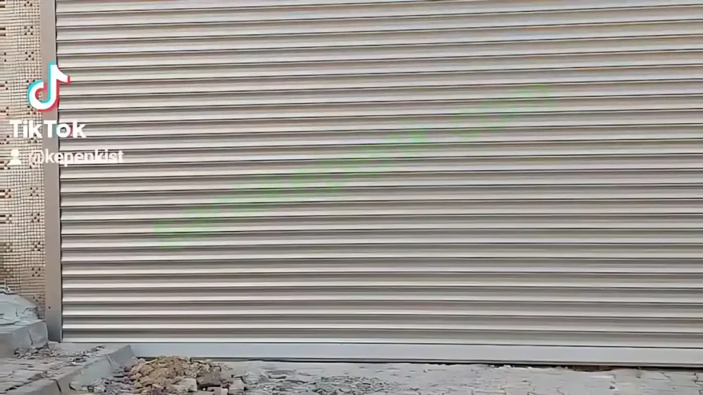 Kağıthane İş Yeri Girişi Otomatik Kepenk Montajı Projesi 4 Apartman altı işyeri kepenk sistemi Kağıthane otomatik kepenk