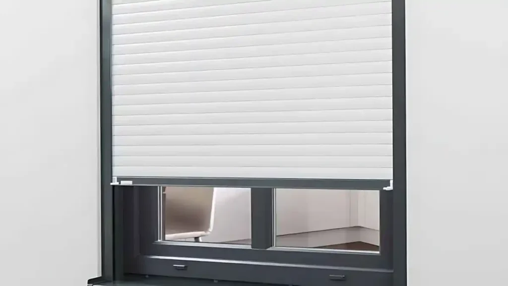 PVC pencere üzeri monoblok panjur kutusu