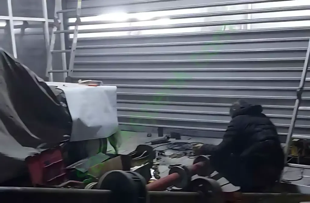 Pendik Oto Sanayi Kepenk, Zincir aktarmalı motor kepenk montajı