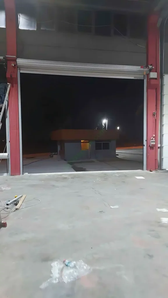 Tuzla Kargo Deposu Galvaniz 100'lük Palet Kepenk Montajı Projesi 4 Tuzla kepenk montajı 100'lük palet galvaniz kepenk sistemi